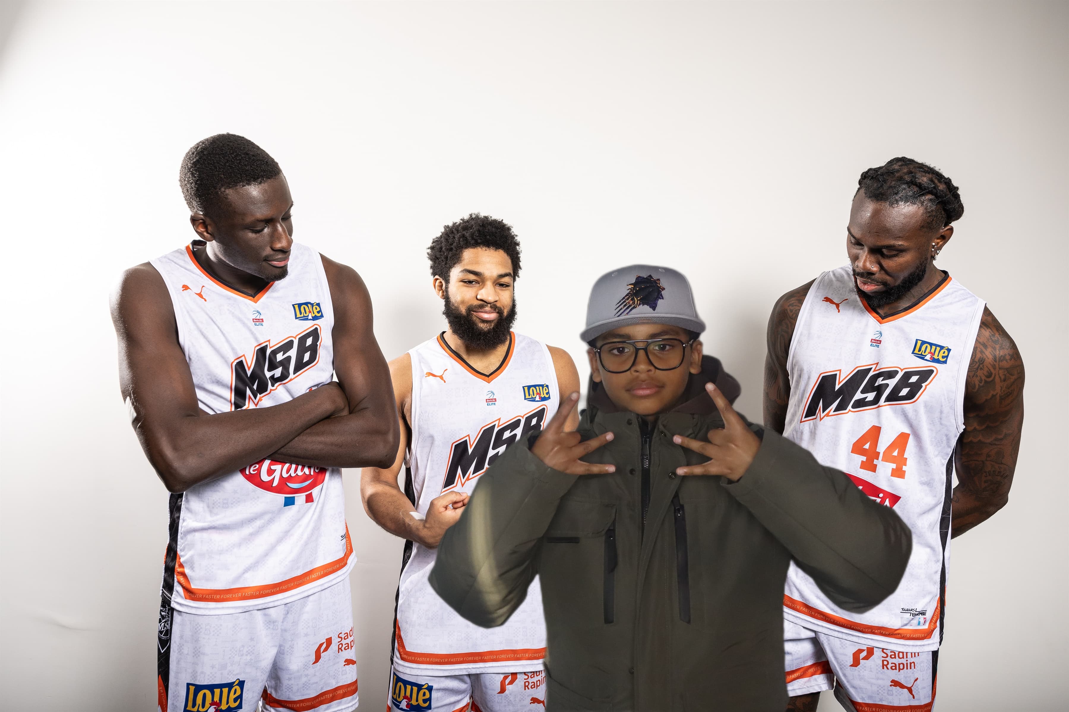 LNB — Leaders Cup